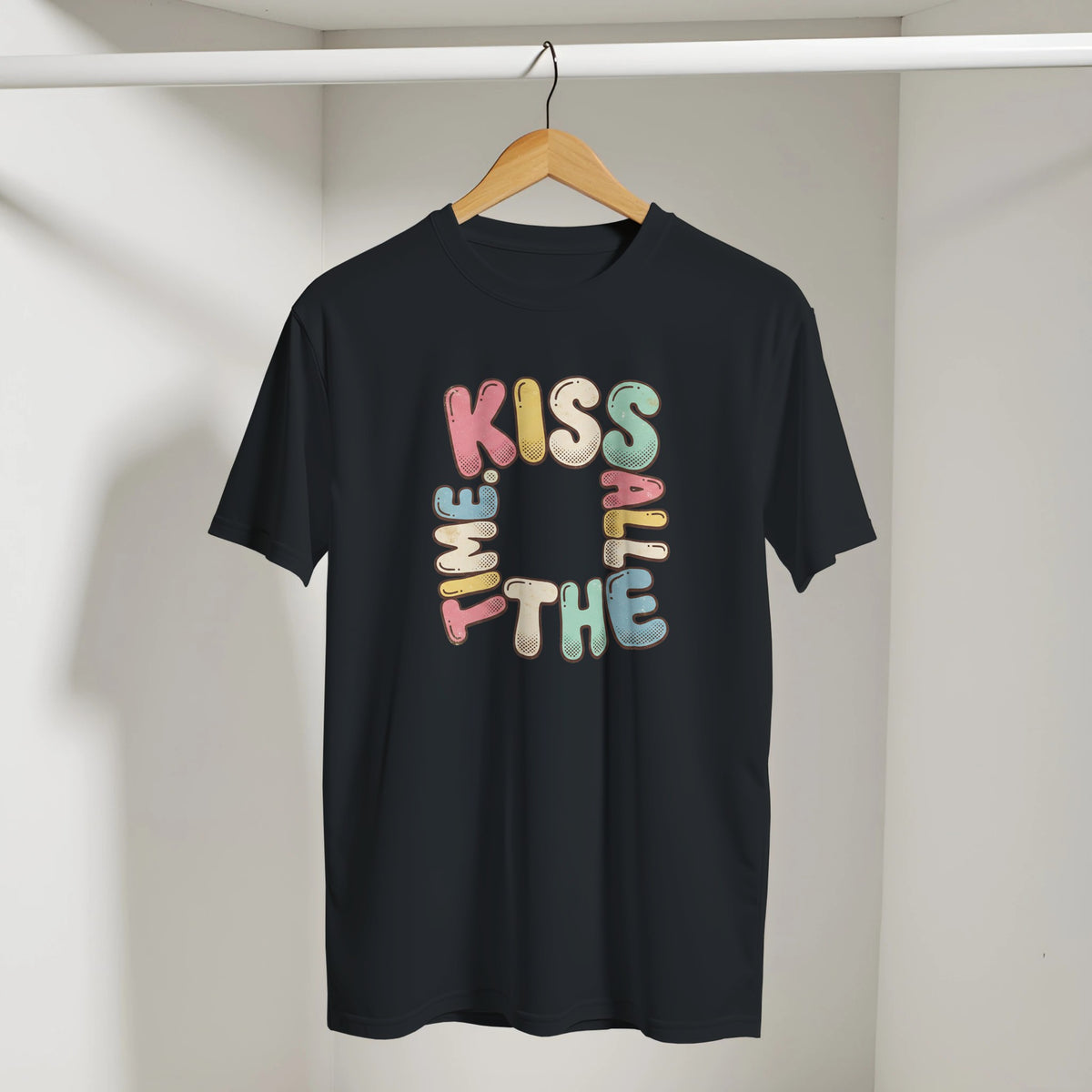 Kiss All The Time front print shirt