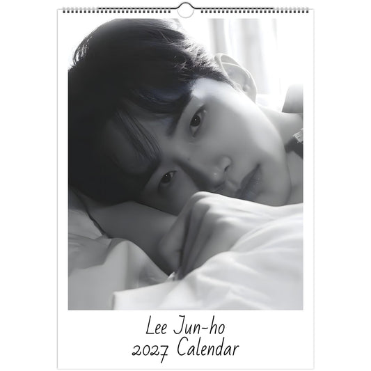 Lee Jun‑ho calendar cover 