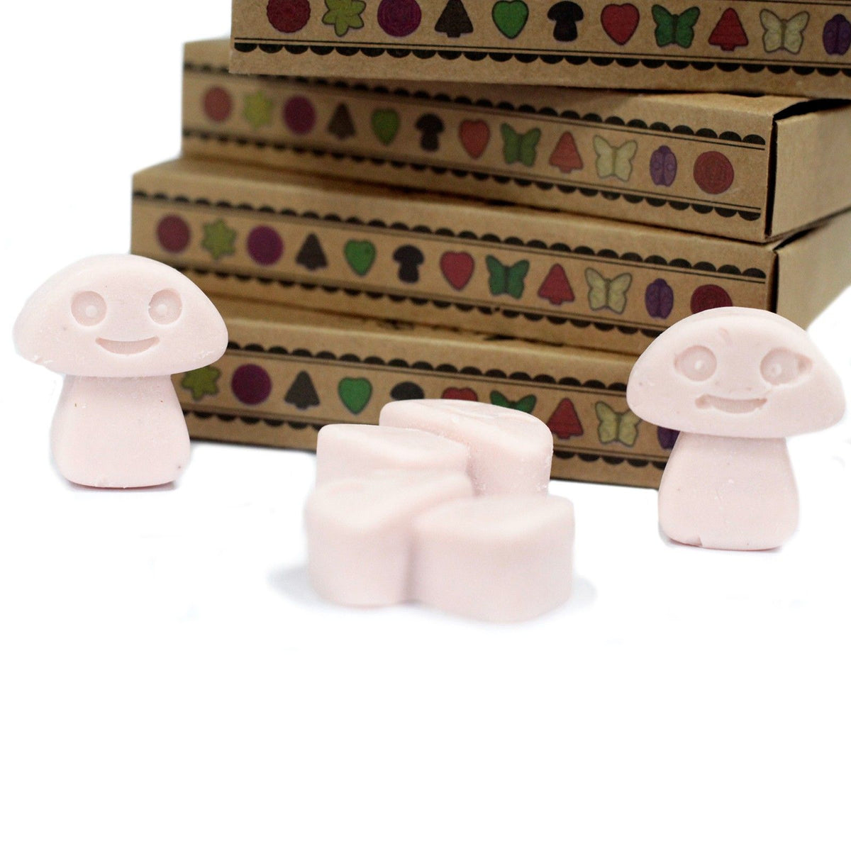 Dark Sandalwood soy wax melts arranged in eco‑friendly matchbox box