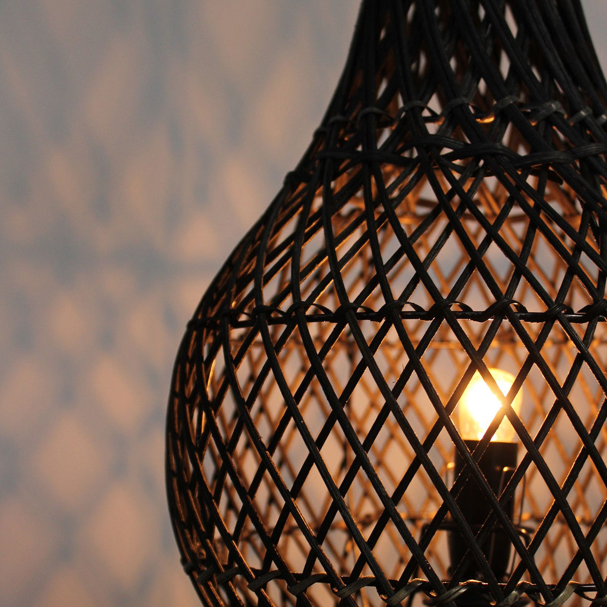 Handmade rattan table lamp with woven pattern