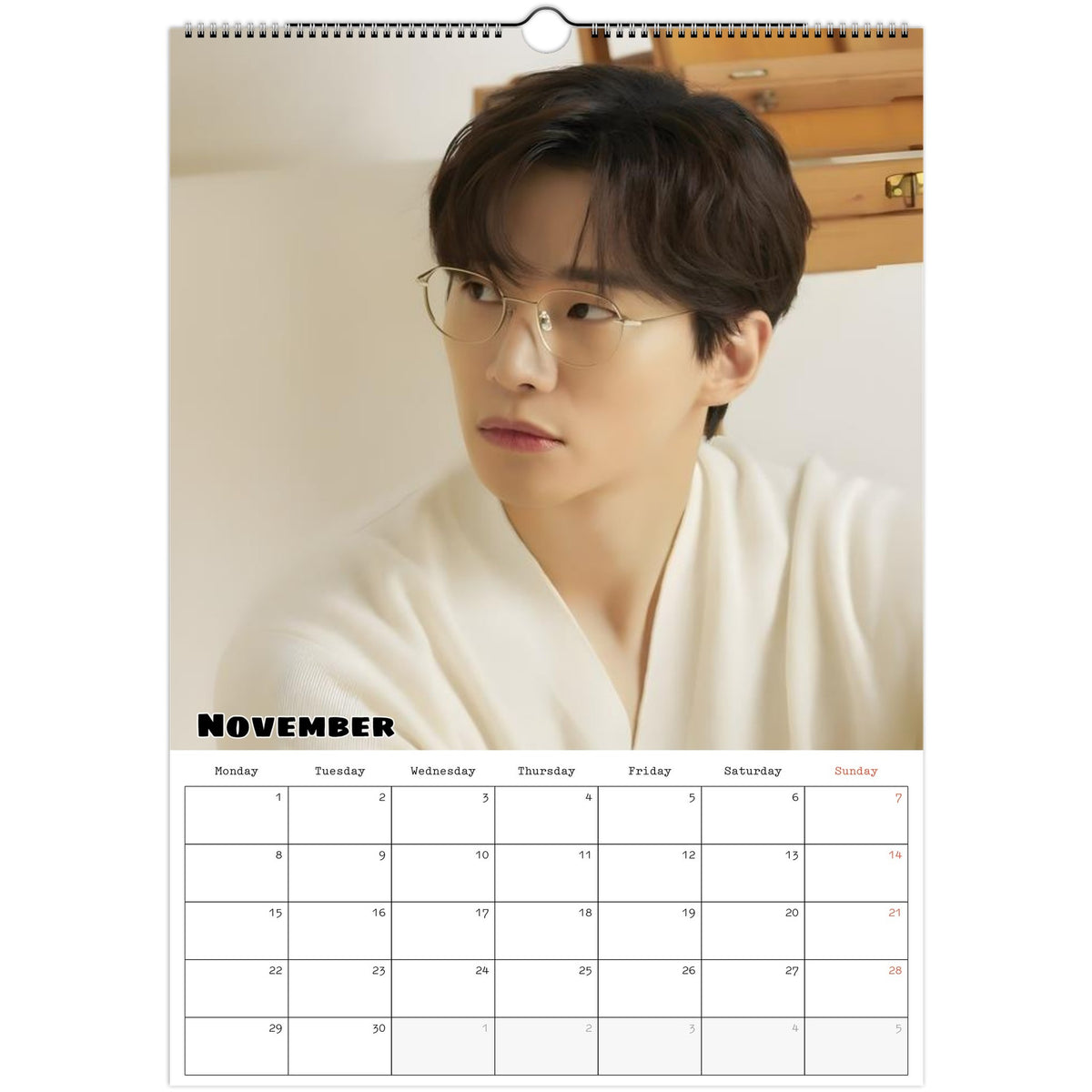 November Jun‑ho Calendar photo 